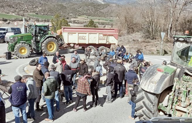 Els Pagesos Del Pirineu Fan Marxa Enrere Despr S Dels Acords Amb La