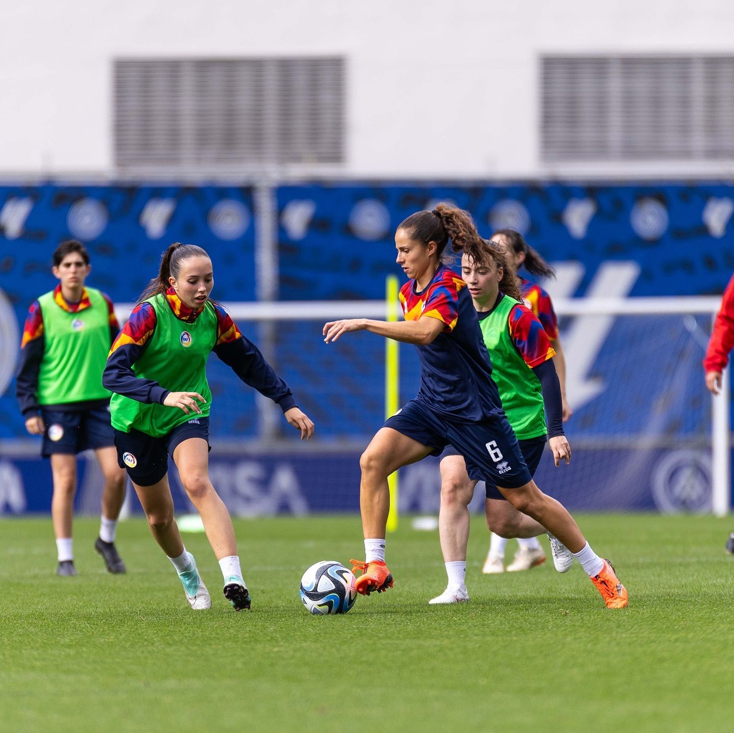 Morató, durant l'aturada de seleccions, en un dels entrenaments a l'Estadi Nacional. 