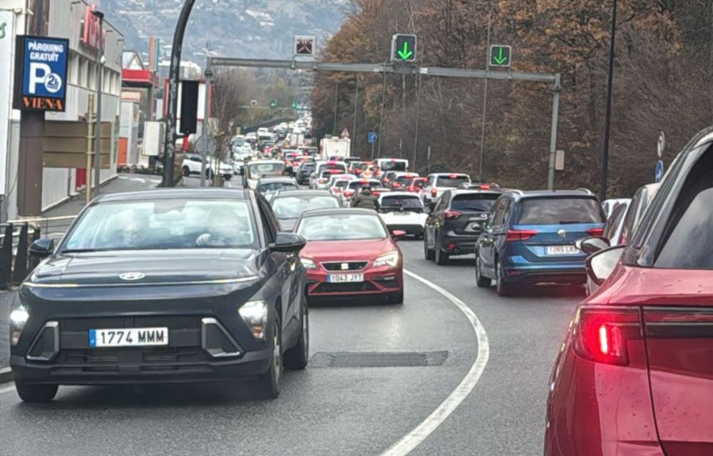 Aquest divendres al migdia ja havien entrat més vehicles dels que inicialment s'esperava.