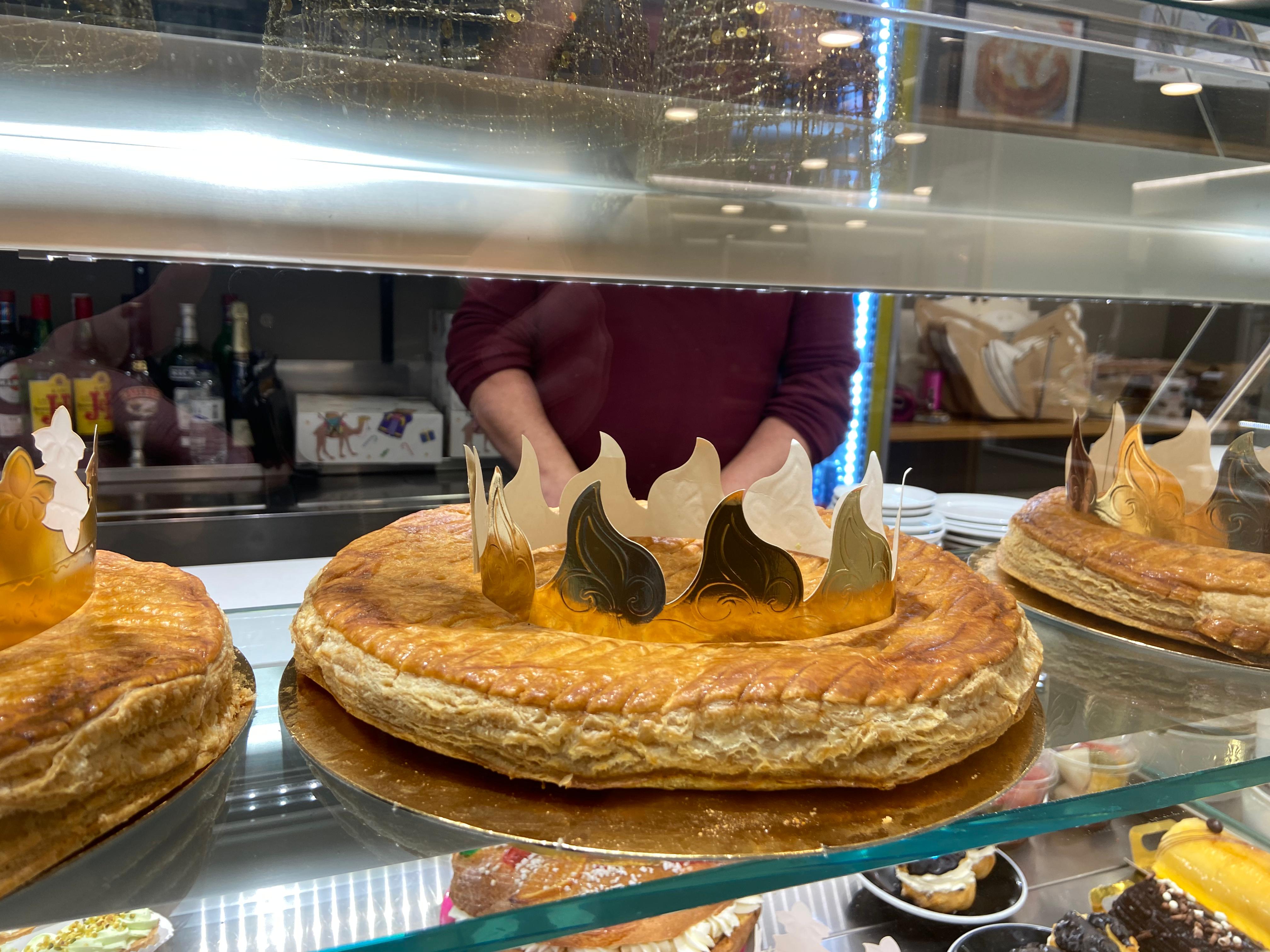 La 'galette des Rois', a l'establiment de Sucre&Salat del carrer Prat de la Creu.