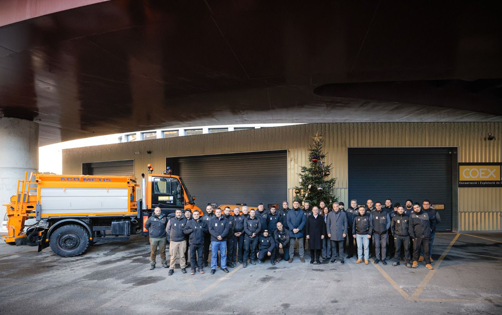 Xavier Espot i Raül Ferré han visitat les instal·lacions del COEX i han felicitat l’any al personal.